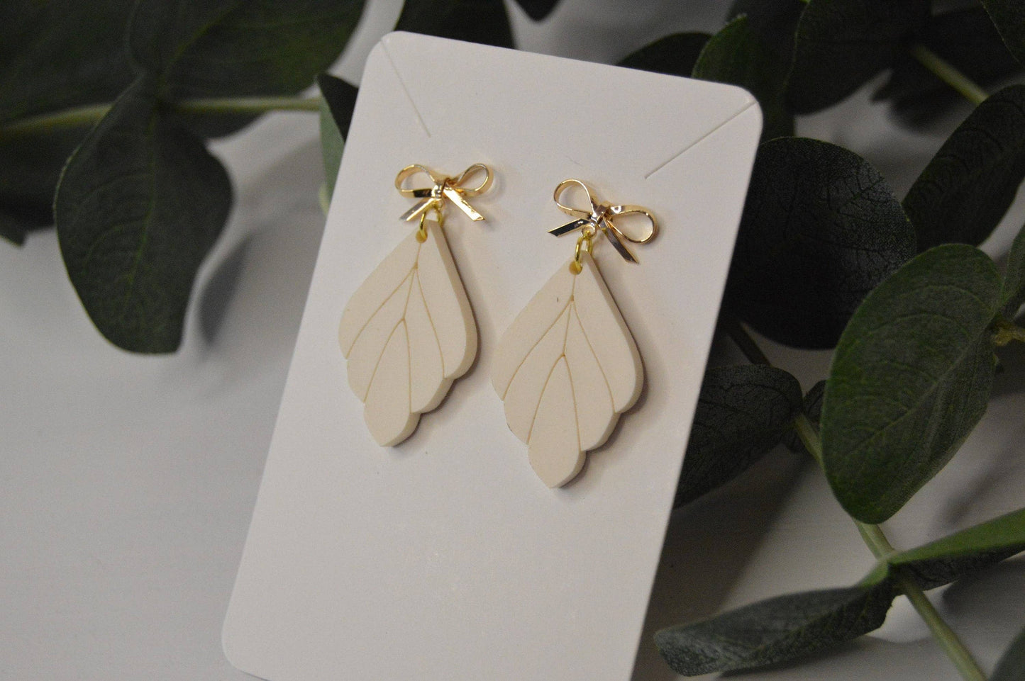 Drop Leaf Earrings With Gold Bow