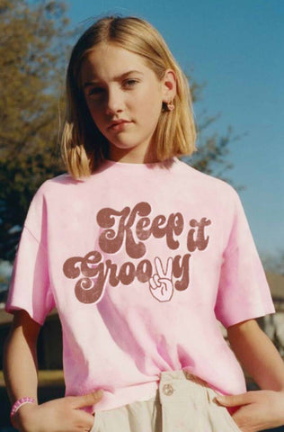 KEEP IT GROOVY Tee