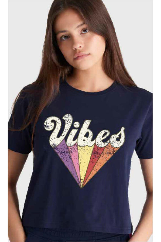 VIBES Crop Tee