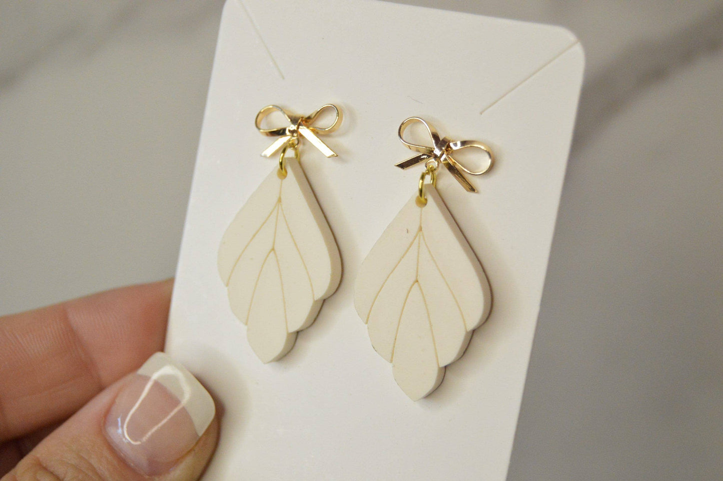 Drop Leaf Earrings With Gold Bow